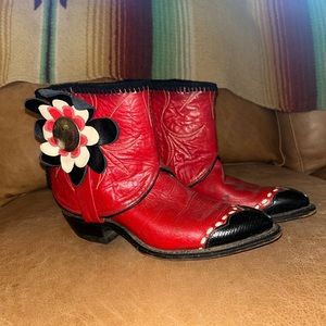Vintage Handmade women’s boots